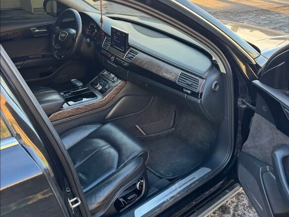 2014 Audi A8 Long III (D4) Рестайлинг, чёрный, 1600000 рублей - вид 10