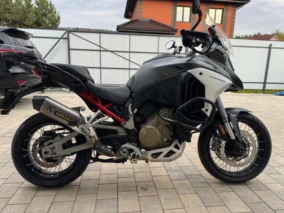 2021 Ducati Multistrada V4, серый, 2100000 рублей - вид 3