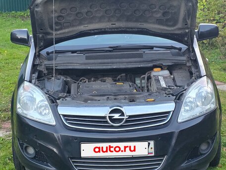 2011 Opel Zafira B Рестайлинг, чёрный, 748000 рублей, вид 1