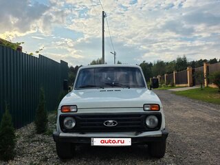 2010 Lada (ВАЗ) 2121 (4x4) I Рестайлинг, белый, 220000 рублей, вид 2