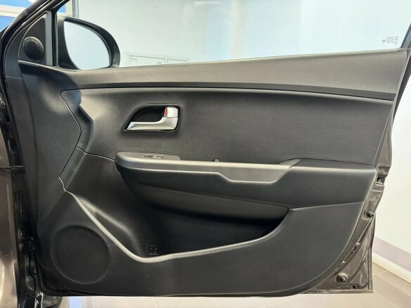 2016 Kia Rio III Рестайлинг, коричневый, 1150000 рублей - вид 11
