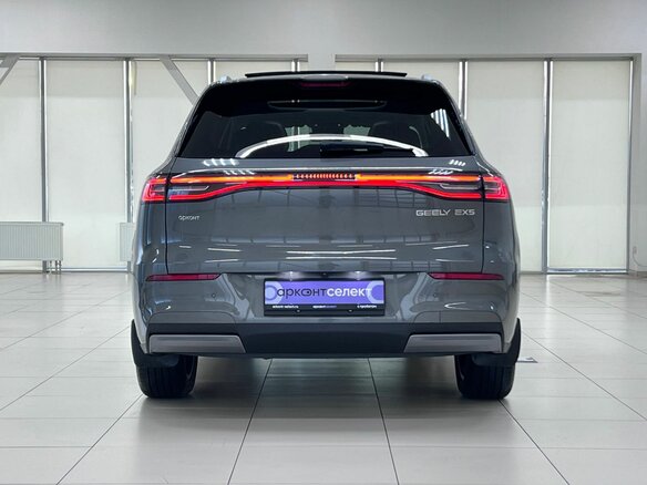 2024 Geely EX5, серый, 3400000 рублей - вид 5