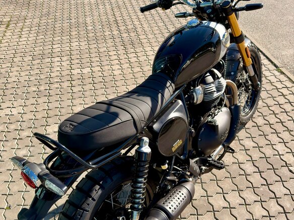 2026 Royal Enfield Bear 650, чёрный, 737000 рублей - вид 15