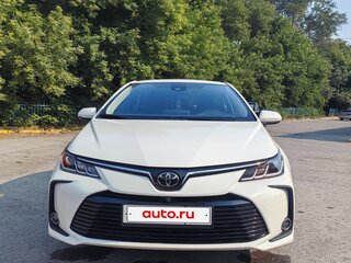 2021 Toyota Corolla XII (E210), белый, 1450000 рублей, вид 2