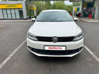 2013 Volkswagen Jetta VI, белый, 900000 рублей, вид 4