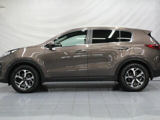 2018 Kia Sportage IV Рестайлинг, коричневый, 1709000 рублей, вид 2