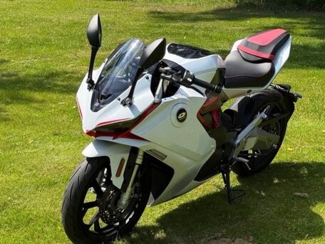 2005 QJMotor RX5000D, белый, 330000 рублей, вид 1