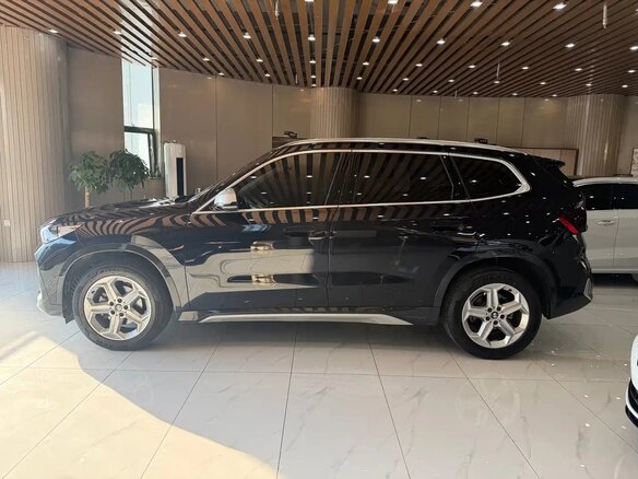 2023 BMW X1 20Li sDrive III (U11/U12), чёрный - вид 2