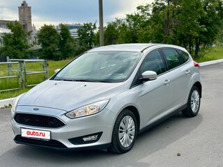 2017 Ford Focus III Рестайлинг, серебристый, 999000 рублей, вид 1