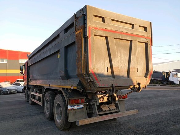 2023 Sinotruk Sitrak C7H, красный, 4630000 рублей - вид 3