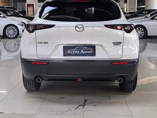 2023 Mazda CX-30 I, белый, 1670000 рублей, вид 5