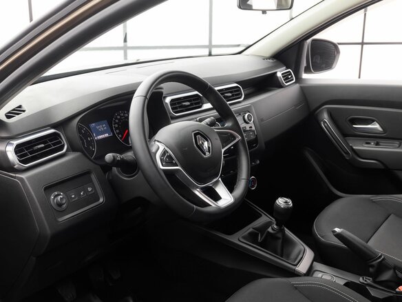 2021 Renault Duster II, коричневый, 2249000 рублей - вид 8