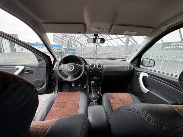 2015 Lada (ВАЗ) Largus I, коричневый, 785000 рублей - вид 18