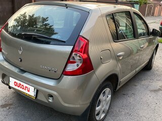 2011 Renault Sandero I, бежевый, 1050000 рублей, вид 5