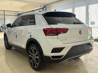 2021 Volkswagen T-Roc I (China Market), белый, 1707000 рублей, вид 4