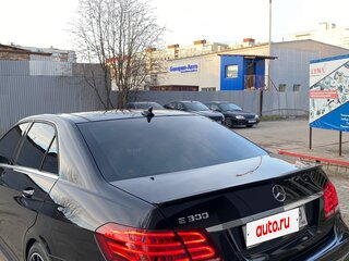 2015 Mercedes-Benz E-Класс 300 IV (W212, S212, C207) Рестайлинг, чёрный, 2700000 рублей, вид 4