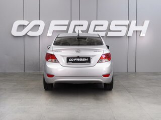 2012 Hyundai Solaris I, серебристый, 689000 рублей, вид 4