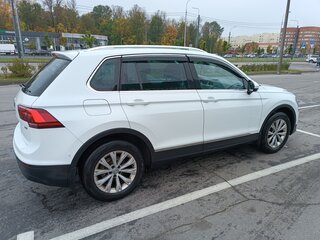 2017 Volkswagen Tiguan II, белый, 1599999 рублей, вид 4