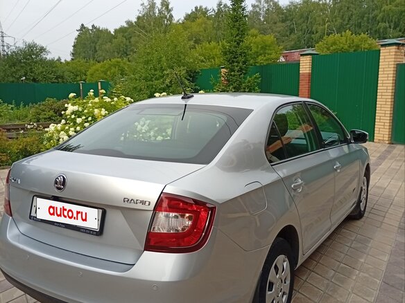 2018 Skoda Rapid I Рестайлинг, серебристый, 980000 рублей - вид 6
