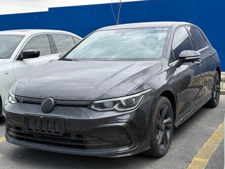 2023 Volkswagen Golf VIII, серый, 2500000 рублей, вид 1