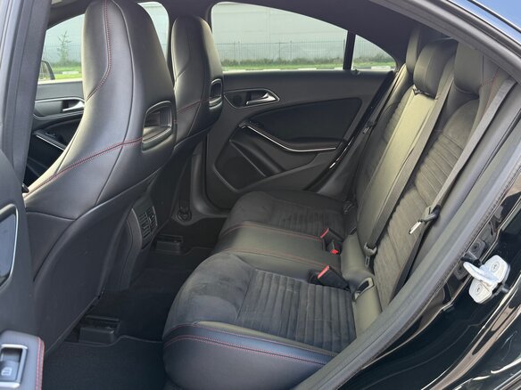 2014 Mercedes-Benz CLA 200 I (C117, X117), чёрный, 1660000 рублей - вид 13