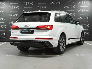 2024 Audi Q7 45 TFSI II (4M) Рестайлинг 2, белый, 8300000 рублей, вид 3