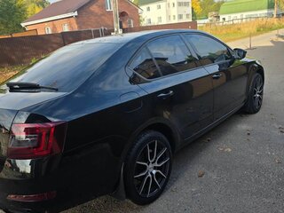 2014 Skoda Octavia III (A7), чёрный, 1300000 рублей, вид 4