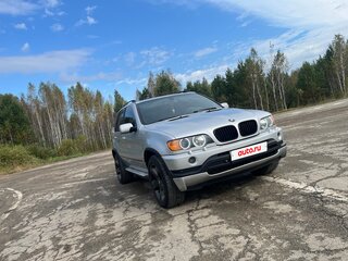 2002 BMW X5 4.4i I (E53), серебристый, 800000 рублей, вид 3