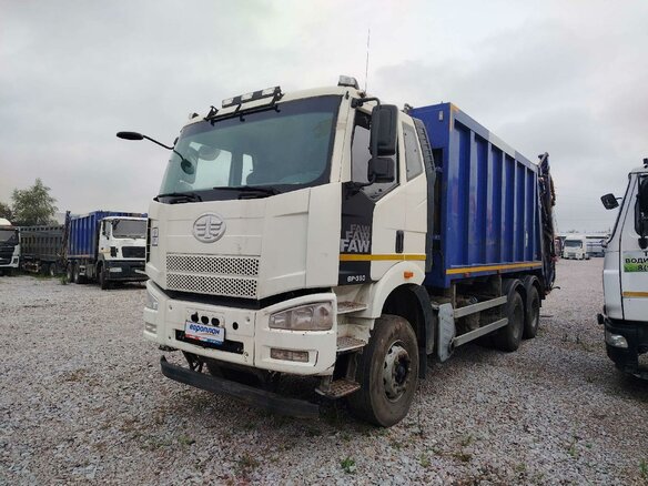 2023 FAW CA3250, белый, 6130800 рублей