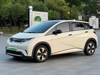 2023 BYD Dolphin 30.7 kWh I, белый, 1115000 рублей, вид 1