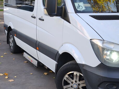 2012 Mercedes-Benz Sprinter, белый, 3400000 рублей, вид 2