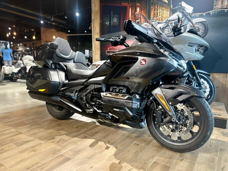 2024 Honda GL 1800 Gold Wing, чёрный, 3750000 рублей, вид 1