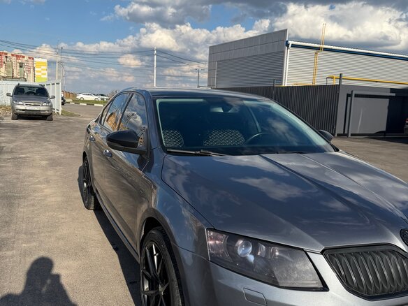2014 Skoda Octavia III (A7), серый, 1250000 рублей - вид 1