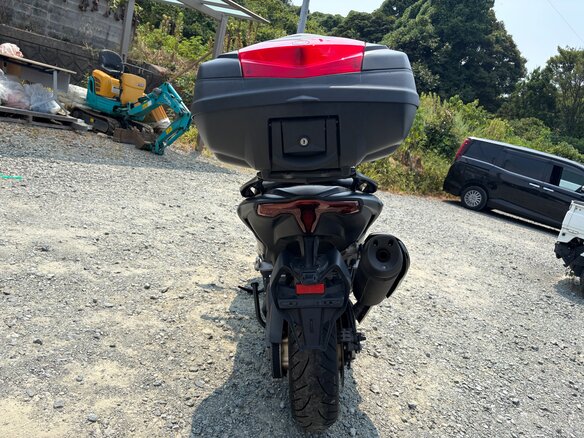 2023 Yamaha TMAX, синий, 1235000 рублей - вид 17