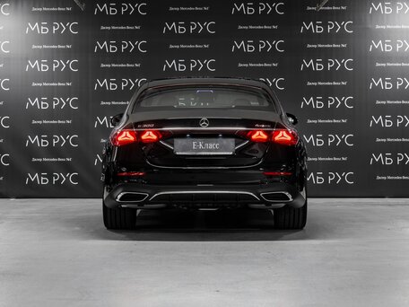 2025 Mercedes-Benz E-Класс 300 VI (W214, S214), чёрный, 8779000 рублей, вид 3