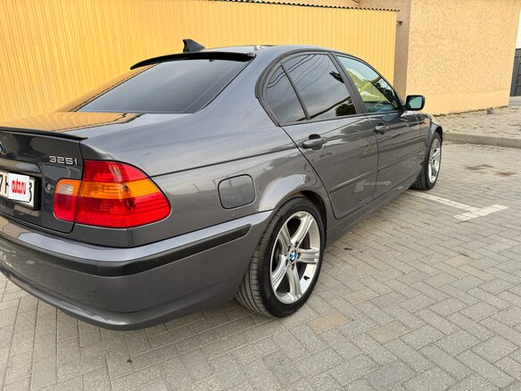 2002 BMW 3 серии 325i IV (E46) Рестайлинг, серый, 750000 рублей - вид 5