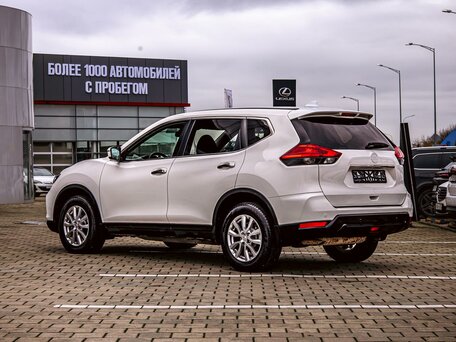 2020 Nissan X-Trail III Рестайлинг, белый, 1895000 рублей, вид 4