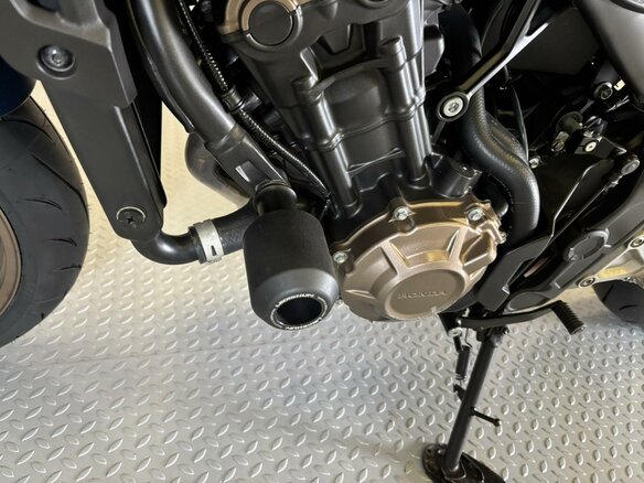 2023 Honda CB 650R, синий, 935000 рублей - вид 10