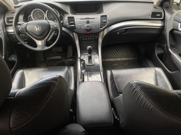 2012 Honda Accord VIII Рестайлинг, белый, 1299000 рублей - вид 6