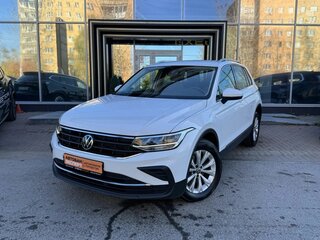 2021 Volkswagen Tiguan II Рестайлинг, белый, 3065000 рублей, вид 1