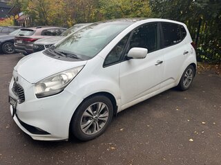 2016 Kia Venga I Рестайлинг, белый, 720000 рублей, вид 4