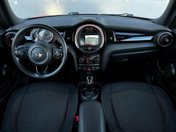 2021 Mini Hatch Cooper III (F55/F56) Рестайлинг, оранжевый, 2220700 рублей - вид 5