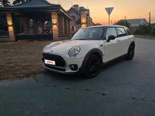 2020 Mini Clubman Cooper II Рестайлинг, бежевый, 1999999 рублей, вид 1