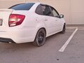 2020 Lada (ВАЗ) Granta Drive Active I Рестайлинг, белый, 620000 рублей - вид 1