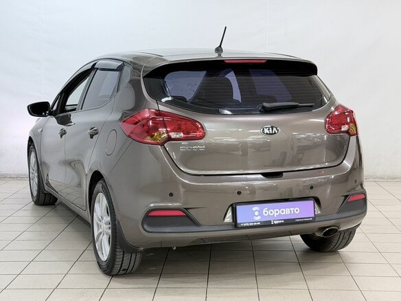 2013 Kia Ceed II, коричневый, 999000 рублей - вид 5