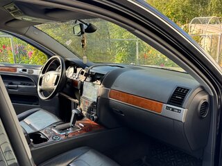 2008 Volkswagen Touareg I Рестайлинг, чёрный, 920000 рублей, вид 5