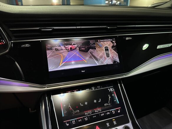 2022 Audi Q7 55 TFSI II (4M) Рестайлинг, белый, 11000000 рублей - вид 17
