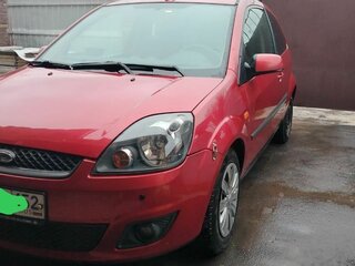 2007 Ford Fiesta Mk5, красный, 250000 рублей, вид 2