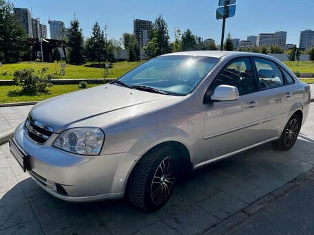 2010 Chevrolet Lacetti I, серый, 550000 рублей, вид 1