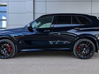 2024 BMW X5 M60i IV (G05/G18) Рестайлинг, синий, 14790000 рублей, вид 2